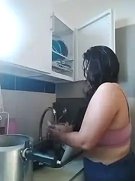 Snapshot of allison-dreams chatting on 01.20.25 allison-dreams online show from 01.20.25