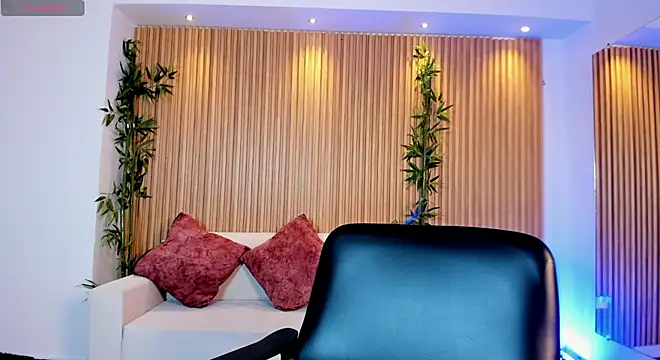 paulina sweett  online show from 02.24.26