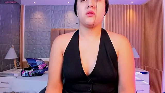 paulina sweett  online show from 06.27.26