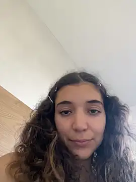 uniquerossie online show from 11.13.25