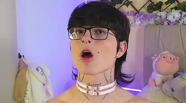 Snapshot of Baby_Xian chatting on 02.16.25 Baby Xian online show from 02.16.25