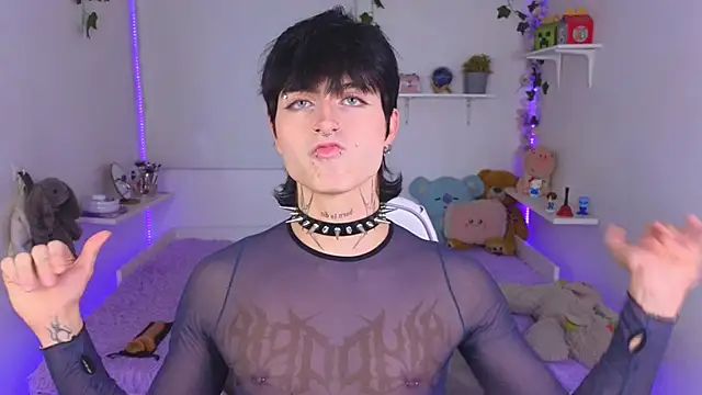 Snapshot of Baby_Xian chatting on 11.27.25 Baby Xian online show from 11.27.25