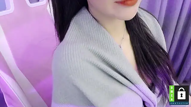 Snapshot of San___San chatting on 02.24.25 San San online show from 02.24.25