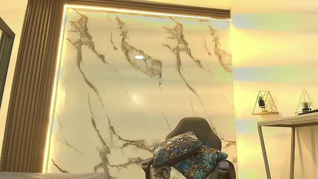 Lindsey8 online show from 02.11.26