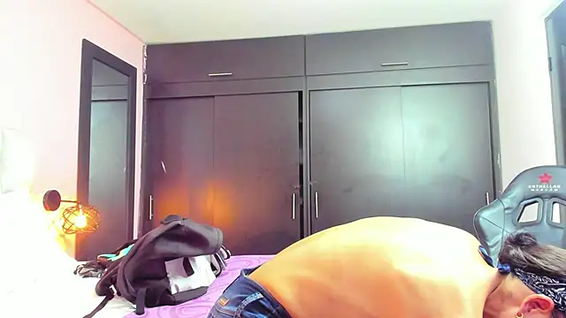 daniela xue online show from 03.12.25