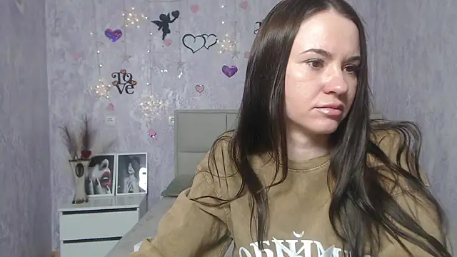 KaraCriegs online show from 03.01.25