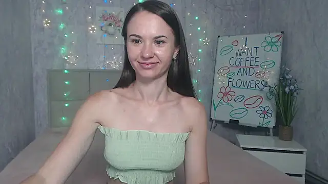 KaraCriegs online show from 09.15.25