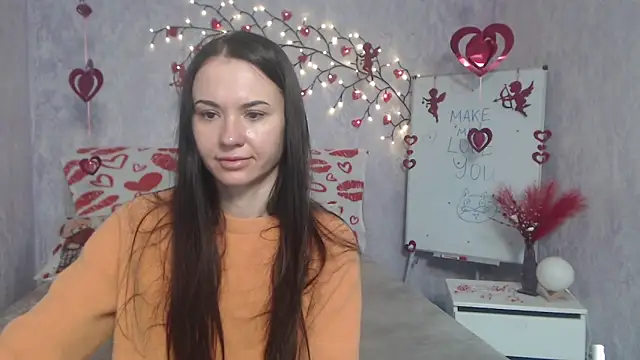 KaraCriegs online show from 02.08.26