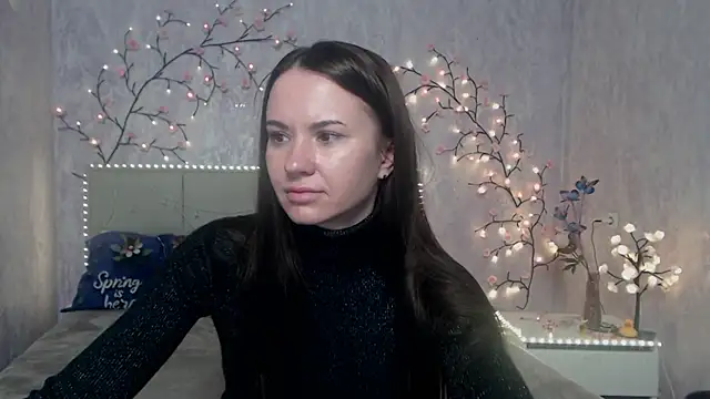 KaraCriegs online show from 04.27.26