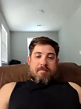 Snapshot of caliguy37 chatting on 03.08.26 caliguy37 online show from 03.08.26