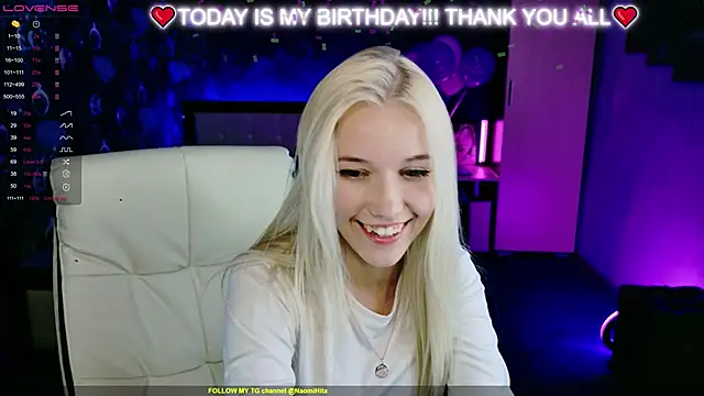 Snapshot of ShhhO_O chatting on 09.10.25 ShhhO O online show from 09.10.25