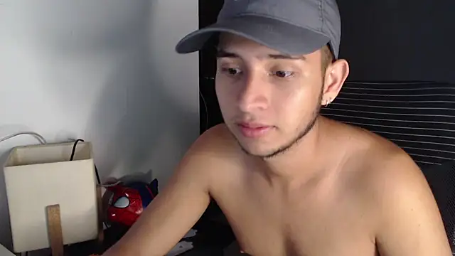 Snapshot of harold_18_ chatting on 04.16.26 harold 18 online show from 04.16.26