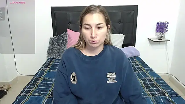 Iris love18 online show from 02.13.25