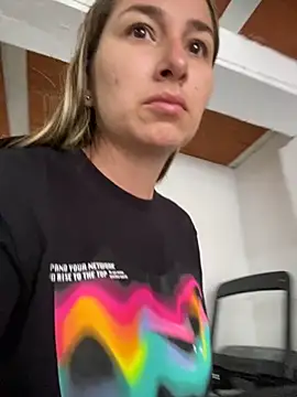 Iris love18 online show from 09.26.25