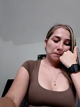 Iris love18 online show from 02.15.26