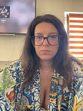 NadiraNoor online show from 06.08.26
