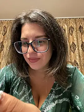 NadiraNoor online show from 07.24.26
