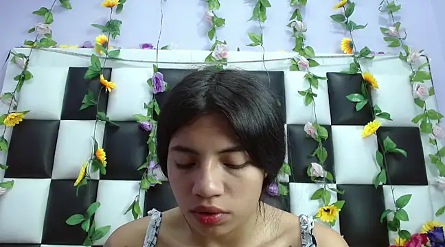 arianaa tompsoon online show from 01.29.25