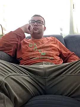 Javier bear online show from 12.02.25