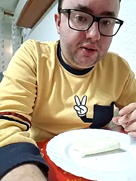 Javier bear online show from 03.15.26