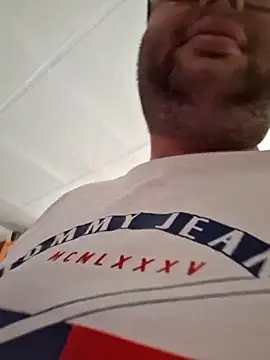 Javier bear online show from 06.10.26