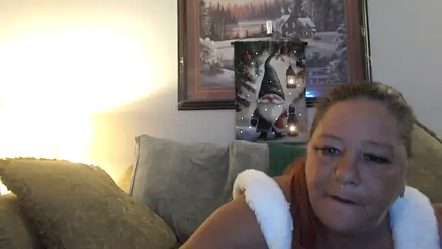 LexxiLeeds online show from 12.22.25