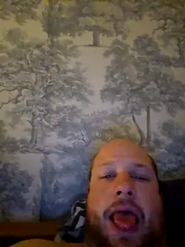Snapshot of destructeur6 chatting on 04.14.26 destructeur6 online show from 04.14.26