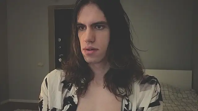 mollymila online show from 04.28.26