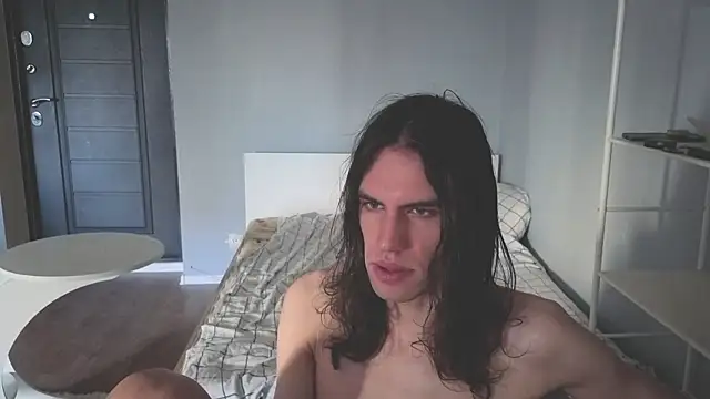 Snapshot of mollymila chatting on 07.17.26 mollymila online show from 07.17.26