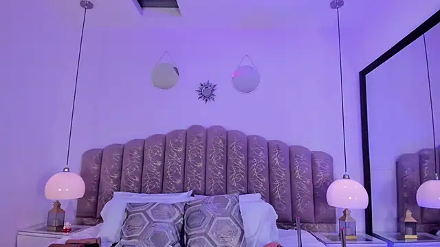 victoria cooper3 online show from 03.11.26