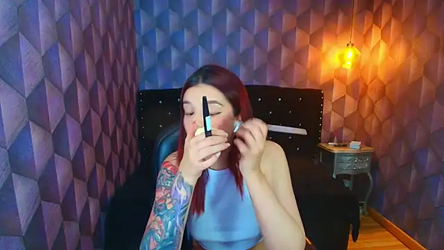 LiaHarryis online show from 10.10.25