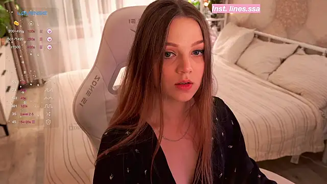 Snapshot of linessssa chatting on 01.24.25 linessssa online show from 01.24.25