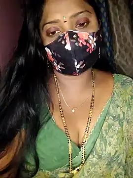 Snapshot of vani-09 chatting on 12.15.24 vani-09 online show from 12.15.24