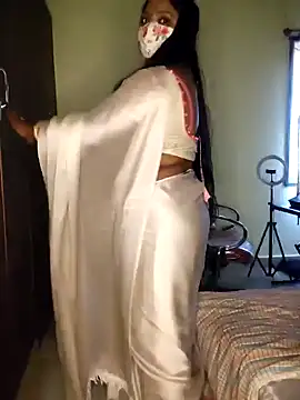 Snapshot of vani-09 chatting on 12.27.24 vani-09 online show from 12.27.24