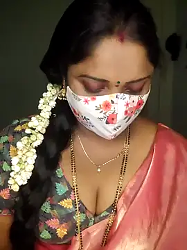 Snapshot of vani-09 chatting on 03.18.25 vani-09 online show from 03.18.25