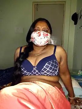 Snapshot of vani-09 chatting on 03.19.25 vani-09 online show from 03.19.25