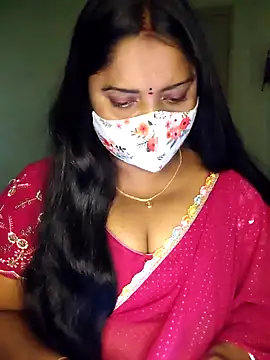 Snapshot of vani-09 chatting on 12.15.25 vani-09 online show from 12.15.25