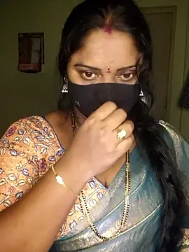 Snapshot of vani-09 chatting on 01.11.26 vani-09 online show from 01.11.26