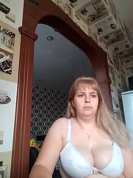 Lady nice cat online show from 09.16.25