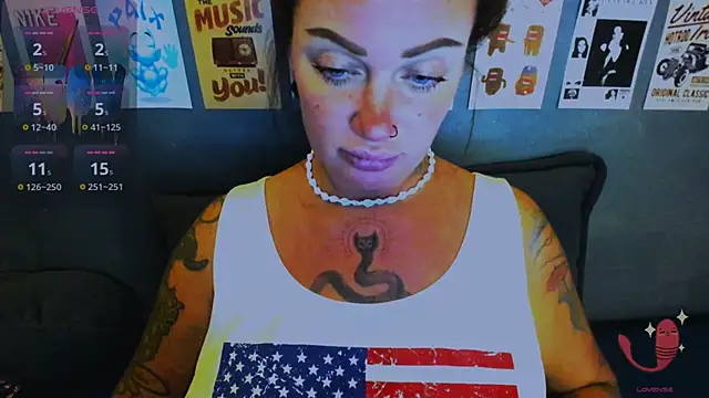 EllieOz online show from 04.24.26