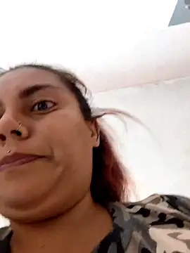 Snapshot of SilkyArchitecture8 chatting on 11.01.25 SilkyArchitecture8 online show from 11.01.25