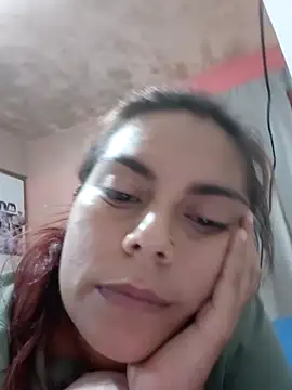 Snapshot of SilkyArchitecture8 chatting on 11.08.25 SilkyArchitecture8 online show from 11.08.25