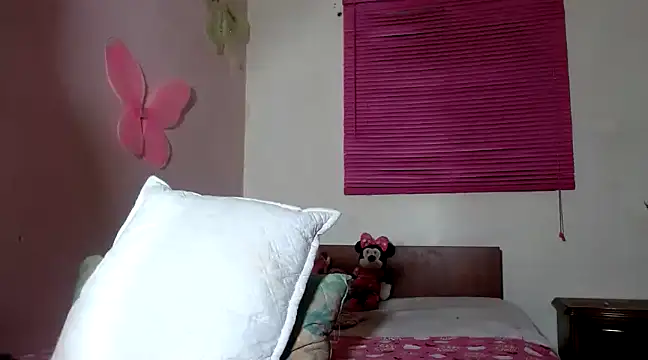 hazisabel online show from 12.05.24