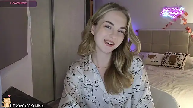 Miss Aliannaa online show from 04.27.26