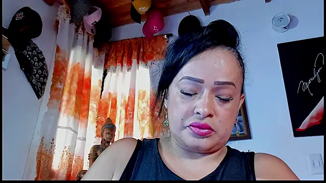 seleneh online show from 09.26.25