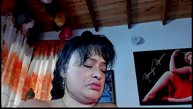 seleneh online show from 10.04.25