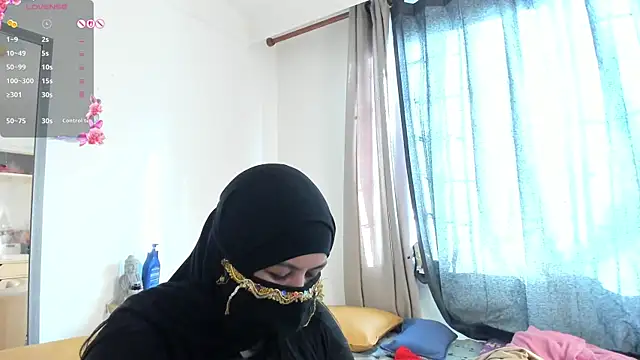 Amina hafsa online show from 06.12.26