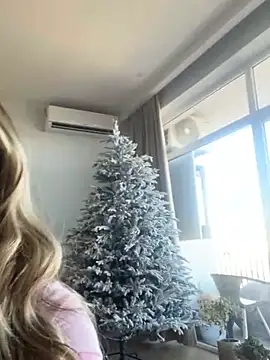 Snapshot of curvyflawless chatting on 01.03.25 curvyflawless online show from 01.03.25