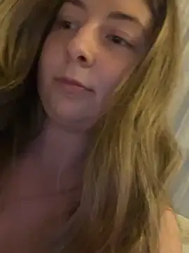 Snapshot of curvyflawless chatting on 02.01.25 curvyflawless online show from 02.01.25