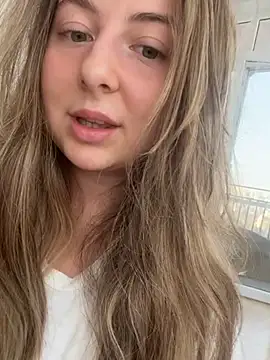 Snapshot of curvyflawless chatting on 02.07.25 curvyflawless online show from 02.07.25